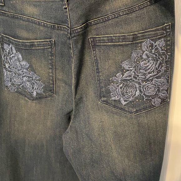 Gloria Vanderbilt  Amanda jeans - Picture 4 of 5